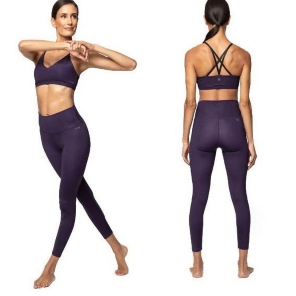 AR-33 Womens Purple High Waist Leggings sz M